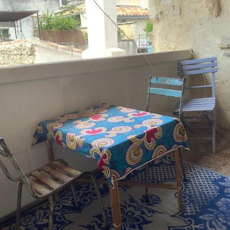 Ferienwohnung Blue Bambou Arles Exterior foto